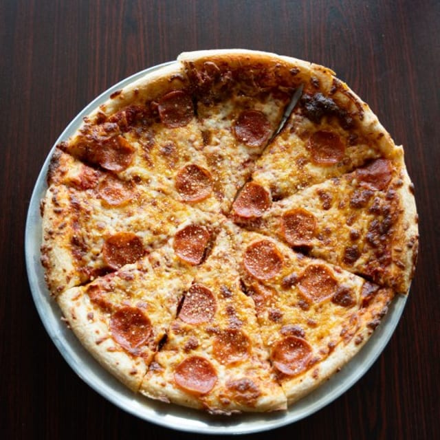 Medium Pepperoni Pizza Lunch Special.
